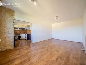 Prodej bytu 2+1, Brno, Letovická, 60 m2