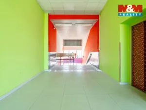Prodej obchodního prostoru, Žďár nad Sázavou, nám. Republiky, 500 m2
