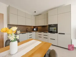 Prodej bytu 2+kk, Brno, Křepelčí, 71 m2