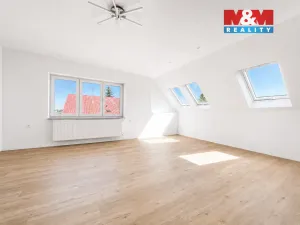Pronájem bytu 3+kk, Praha - Běchovice, Na Korunce, 99 m2