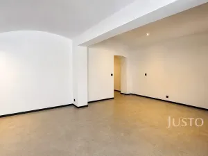Pronájem obchodního prostoru, Písek, Žižkova třída, 42 m2