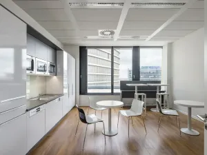 Pronájem kanceláře, Praha - Nusle, Pikrtova, 3010 m2