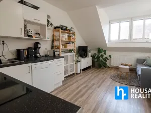 Pronájem bytu 2+kk, Praha - Vysočany, Kolmá, 49 m2