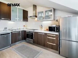 Prodej bytu 1+kk, Nupaky, Za Hotelem, 52 m2