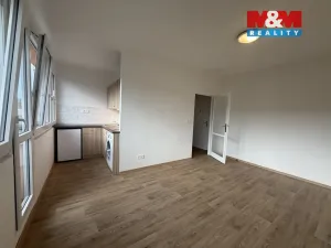 Pronájem bytu 1+kk, Náchod, Pražská, 27 m2