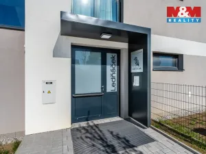 Pronájem bytu 2+kk, Dobřany, 55 m2
