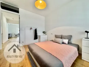 Pronájem bytu 2+kk, Praha - Libeň, U Balabenky, 53 m2