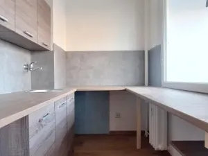 Pronájem bytu 1+kk, Hradec Králové - Pražské Předměstí, Hrubínova, 35 m2