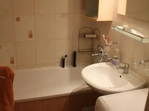 Pronájem pokoje, Brno, 18 m2