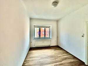 Pronájem bytu 1+1, Olomouc - Hodolany, Zeyerova, 34 m2