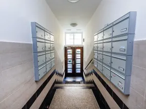 Pronájem bytu 1+kk, Praha - Nusle, Pod pramenem, 24 m2