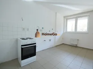 Pronájem bytu 1+kk, Praha - Troja, K Haltýři, 54 m2