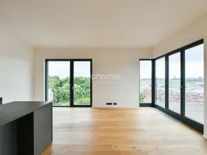 Pronájem bytu 3+kk, Praha - Smíchov, Grafická, 100 m2