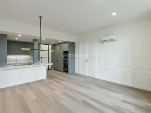 Pronájem bytu 4+kk, Praha - Vinohrady, náměstí Jiřího z Poděbrad, 107 m2
