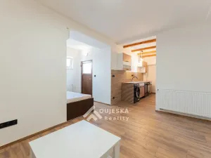 Pronájem bytu 2+kk, Ivančice, Žerotínovo náměstí, 55 m2