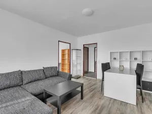 Pronájem bytu 3+1, Hradec Králové, Gagarinova, 58 m2