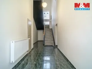 Prodej obchodního prostoru, Kadaň, Polní, 1200 m2