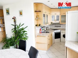 Pronájem bytu 3+kk, Praha - Libuš, V rohu, 82 m2