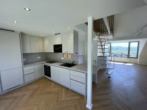 Pronájem rodinného domu, Praha - Radotín, Strážovská, 122 m2