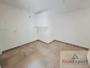 Pronájem obchodního prostoru, Praha - Vinohrady, Máchova, 70 m2