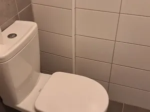 Pronájem bytu 1+kk, Praha - Strašnice, Černokostelecká, 39 m2