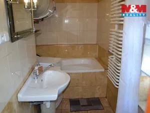 Prodej rodinného domu, Broumov - Olivětín, třída Soukenická, 140 m2