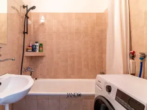 Pronájem bytu 2+1, Hrušovany u Brna, Sídliště, 64 m2
