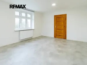 Pronájem bytu 2+kk, Žandov, Pod Dubovkou, 54 m2