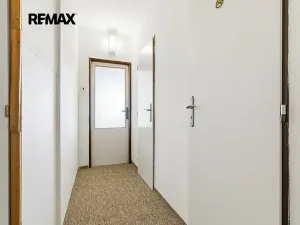 Prodej bytu 3+1, Praha - Háje, Mejstříkova, 61 m2