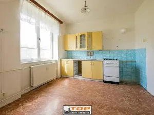 Prodej bytu 2+1, Kadaň, kpt. Jaroše, 59 m2