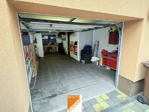 Prodej rodinného domu, Radonice, 200 m2