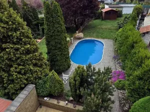 Prodej rodinného domu, Radonice, 200 m2