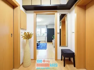 Pronájem bytu 3+kk, Praha - Vysočany, Nepilova, 93 m2