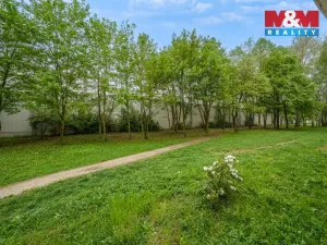 Prodej bytu 3+1, Karlovy Vary - Stará Role, Fibichova, 66 m2