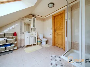 Prodej chaty, Staré Město, 242 m2
