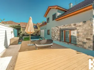 Prodej rodinného domu, Zeleneč, 227 m2