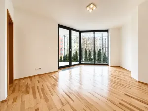 Prodej bytu 2+kk, Praha - Žižkov, Ke kapslovně, 78 m2