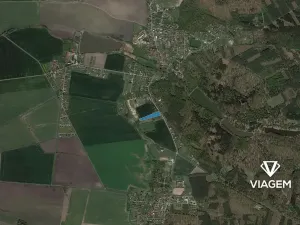 Prodej podílu pole, Charvatce, 1486 m2