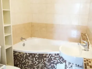 Pronájem bytu 2+kk, Líně, Plzeňská, 42 m2