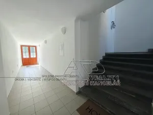 Pronájem bytu 2+1, České Budějovice, 72 m2