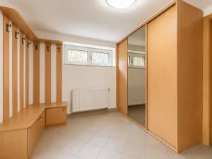 Pronájem rodinného domu, Praha - Nebušice, Nad Želivkou, 262 m2