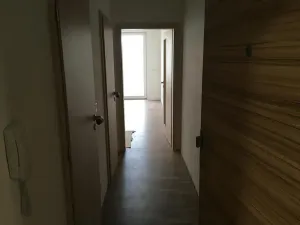 Pronájem bytu 1+kk, Olomouc, Janského, 28 m2