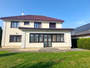 Prodej vily, Svárov, 326 m2