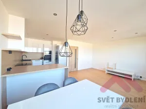 Pronájem bytu 3+kk, Praha - Bohnice, Hlivická, 72 m2