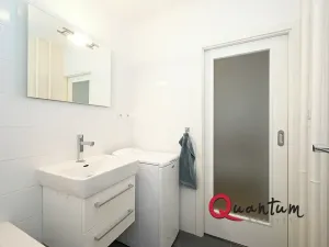 Pronájem bytu 2+1, Praha - Prosek, Jablonecká, 55 m2