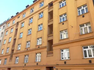 Pronájem bytu 2+kk, Praha - Bubeneč, Raisova, 41 m2