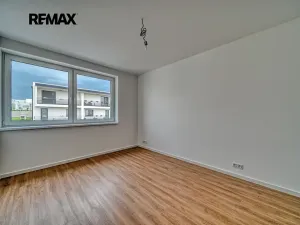 Pronájem rodinného domu, Červené Pečky, Hrabáňova, 213 m2