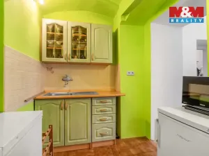 Prodej činžovního domu, Doksy, náměstí Republiky, 235 m2