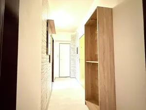 Prodej bytu 2+1, Krnov, Dvořákův okruh, 44 m2