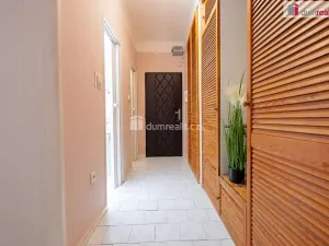 Prodej bytu 2+kk, Stochov, S. K. Neumanna, 52 m2